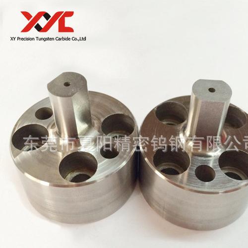 東莞鎢鋼廠家供應(yīng)高精密鎢鋼切邊凸模 機殼級進模 鎢鋼模具加工圖片
